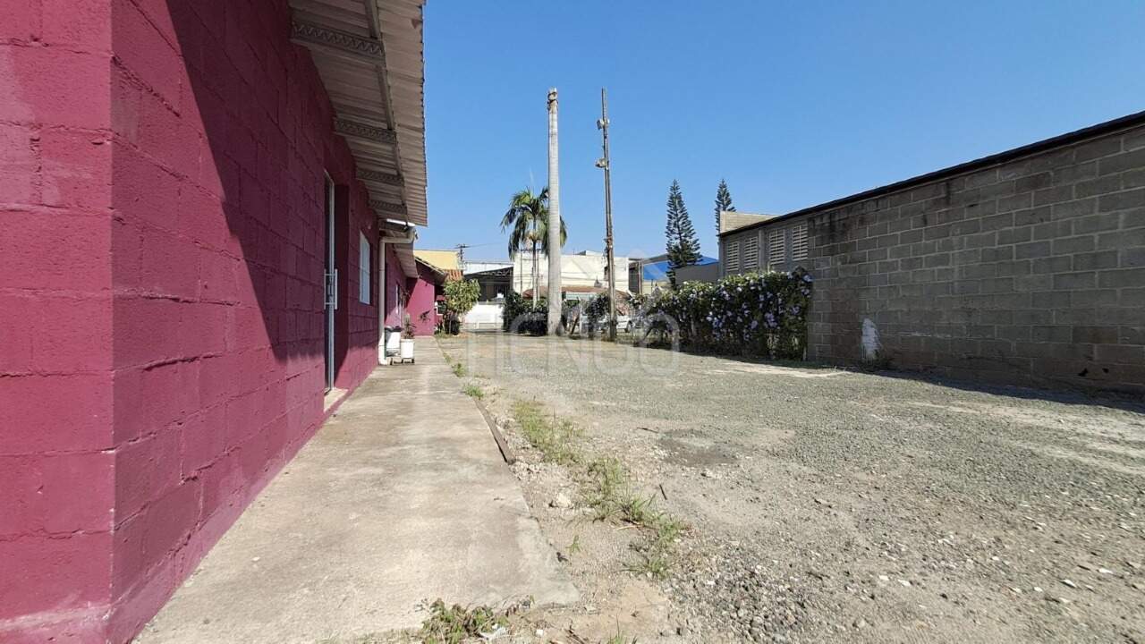 Salão para aluguel no Jardim Santa Bárbara: 