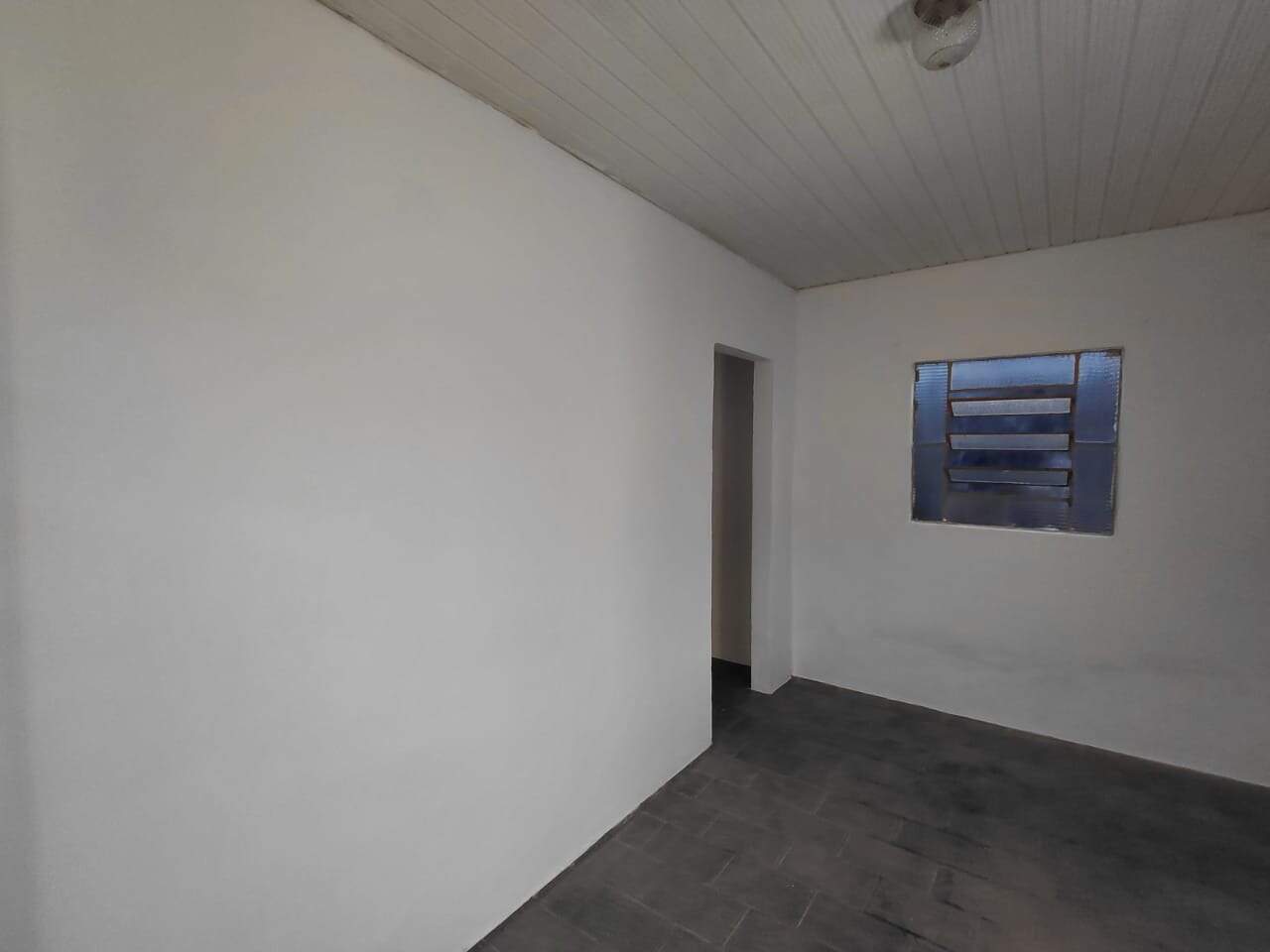 Casa para aluguel no Vila Teixeira Marques: 