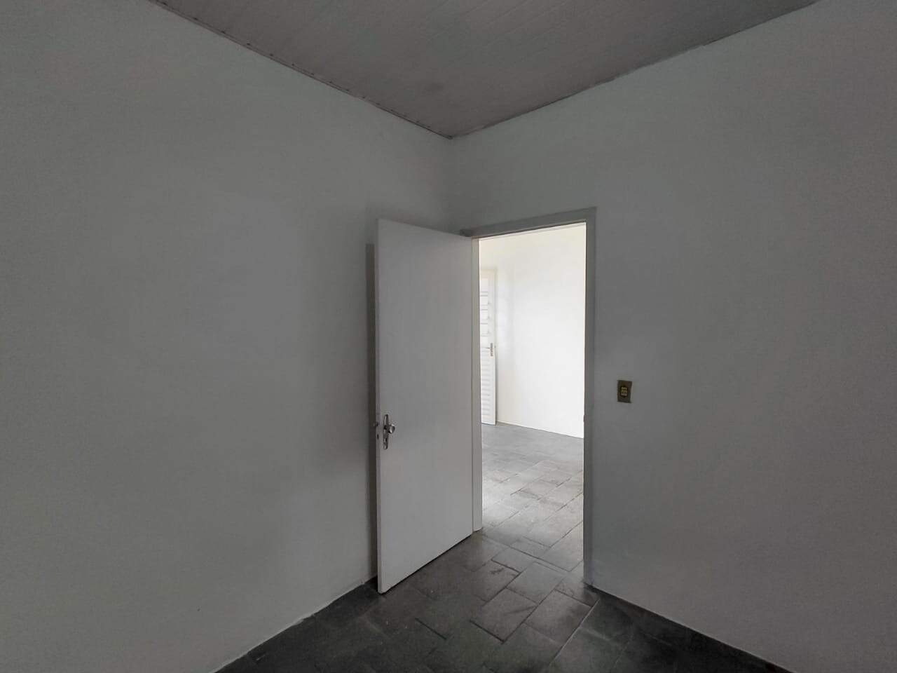 Casa para aluguel no Vila Teixeira Marques: 