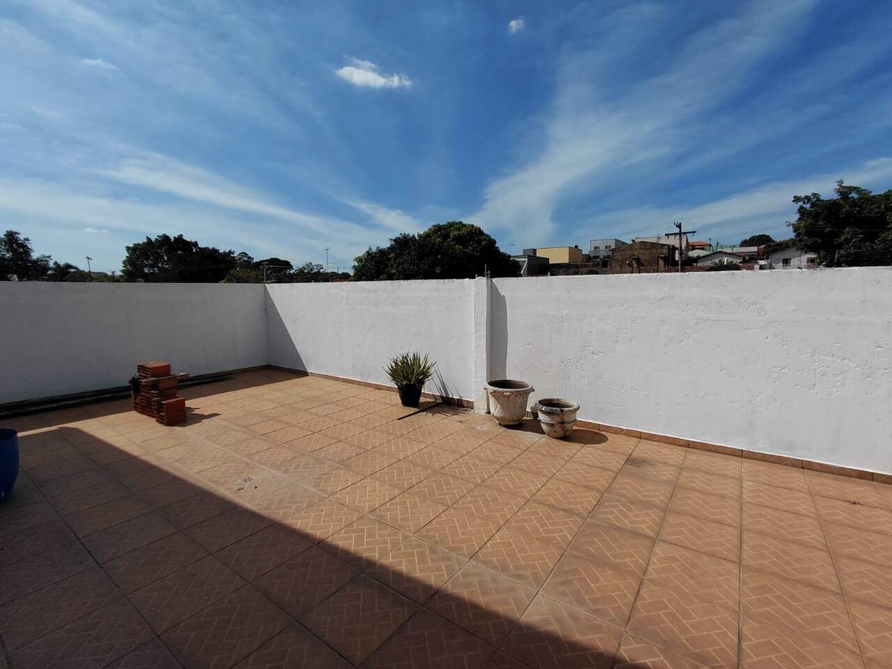 Casa para aluguel no Jardim São Luiz: 