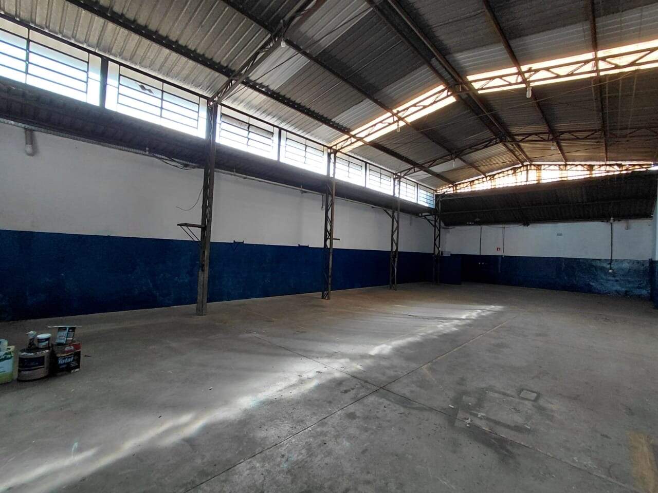 Salão para aluguel no Jardim Nossa Senhora de Fátima: 