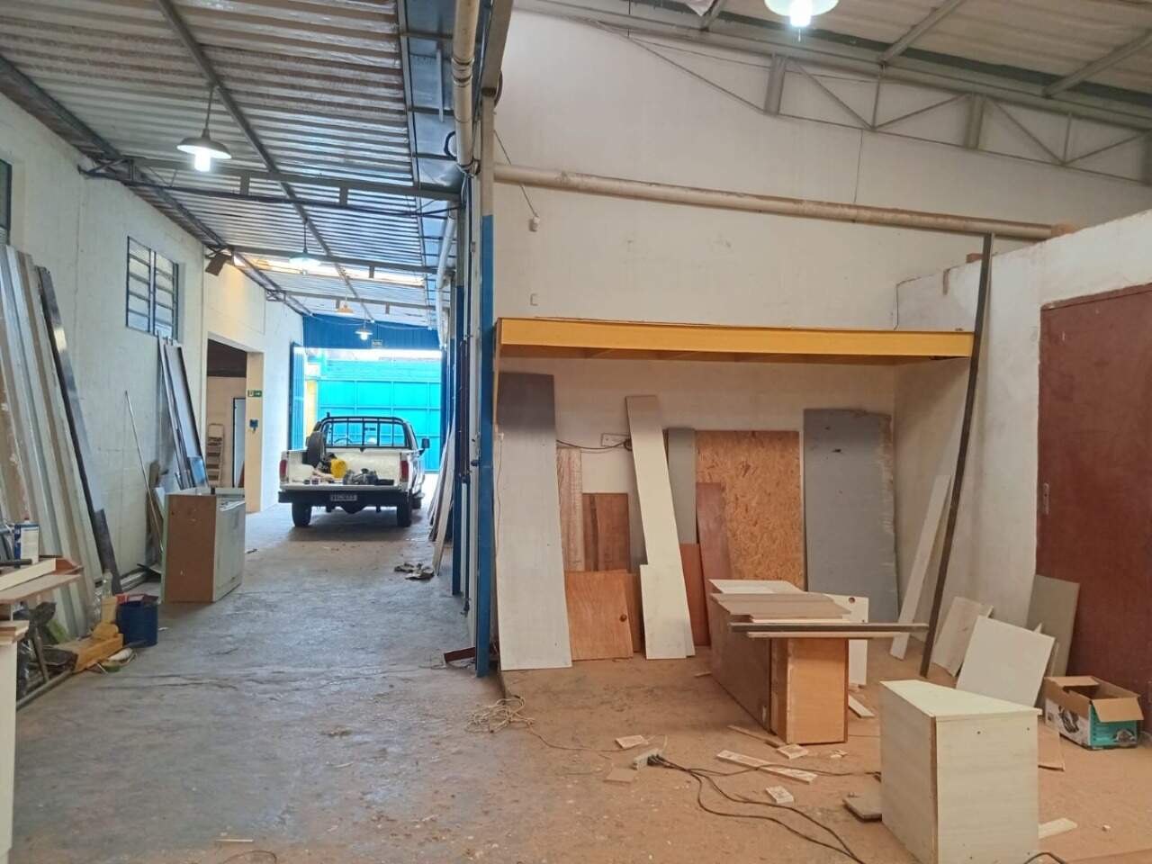 Salão para aluguel no Jardim Barão de Souza Queiroz: 