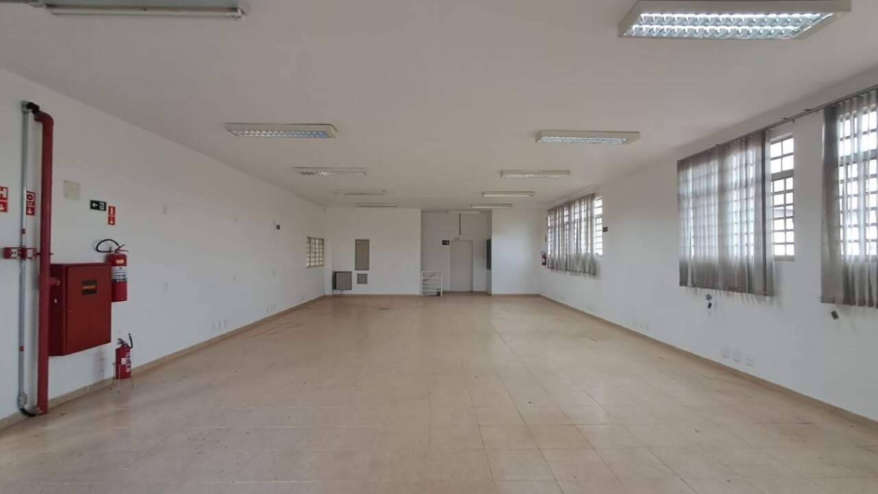 Salão para aluguel no Jardim São Paulo: 