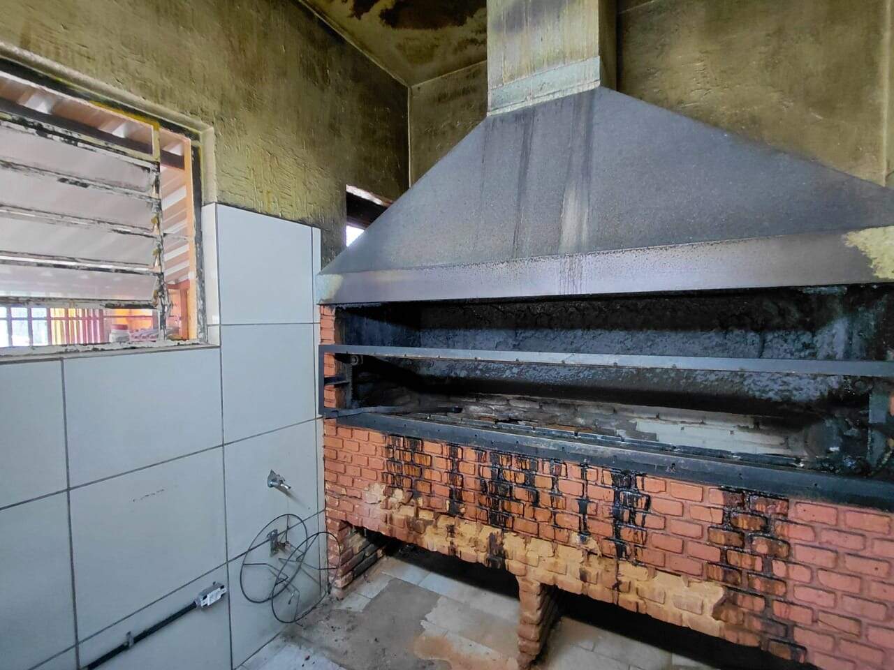 Salão para aluguel no Jardim Vista Alegre: 