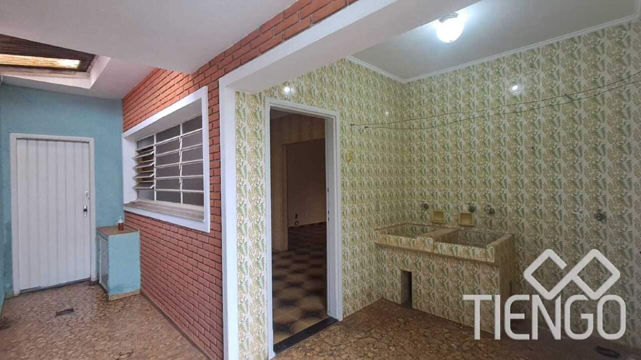Casa para aluguel no Vila Castelar: 