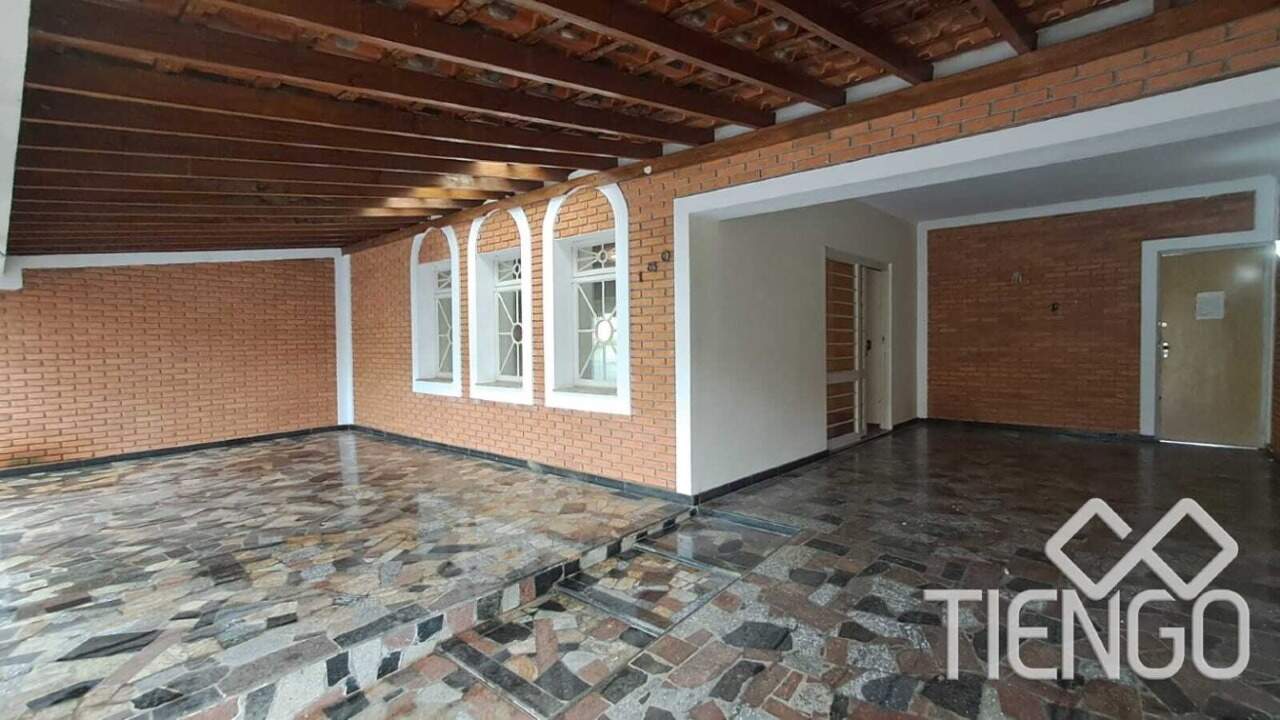 Casa para aluguel no Vila Castelar: 