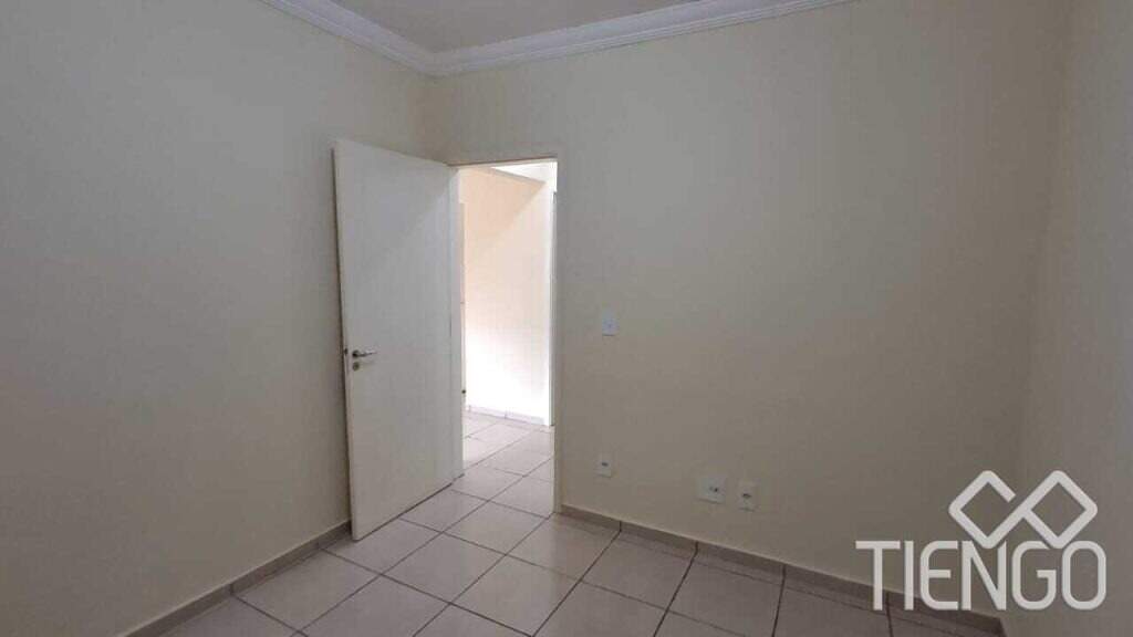 Apartamento para aluguel no Chácaras Antonieta: 