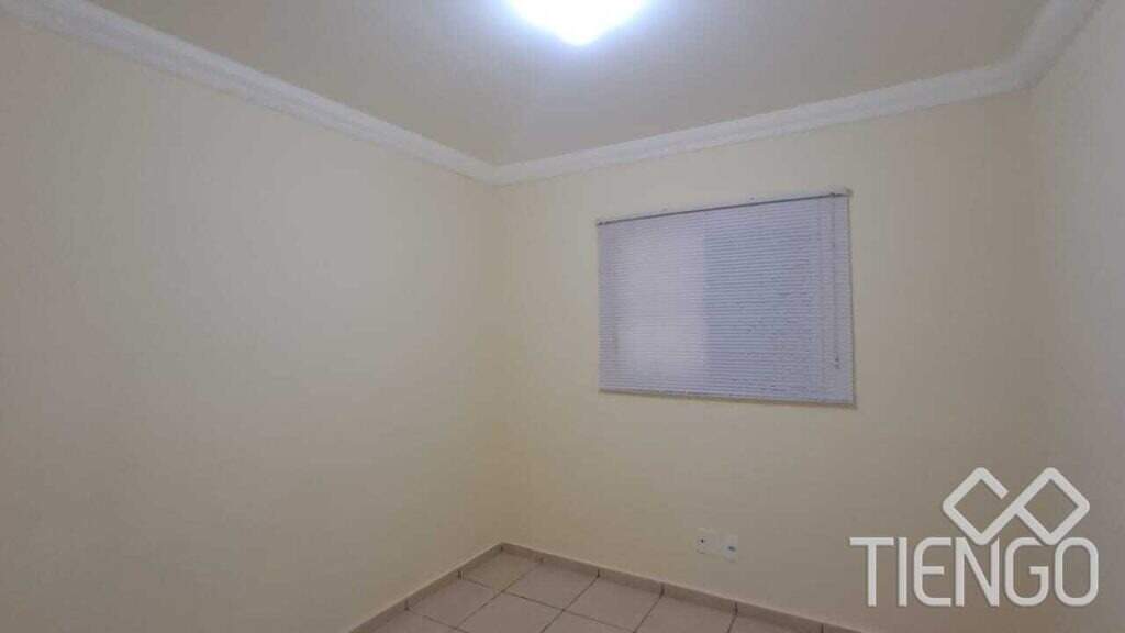 Apartamento para aluguel no Chácaras Antonieta: 