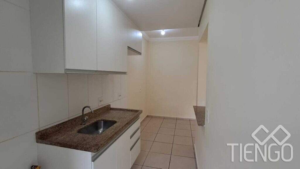 Apartamento para aluguel no Chácaras Antonieta: 