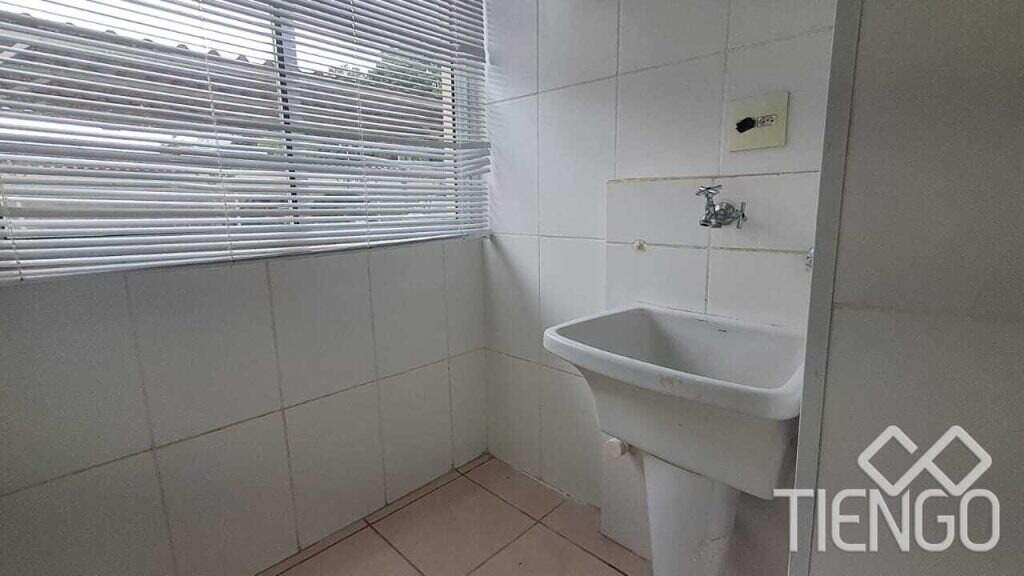 Apartamento para aluguel no Chácaras Antonieta: 