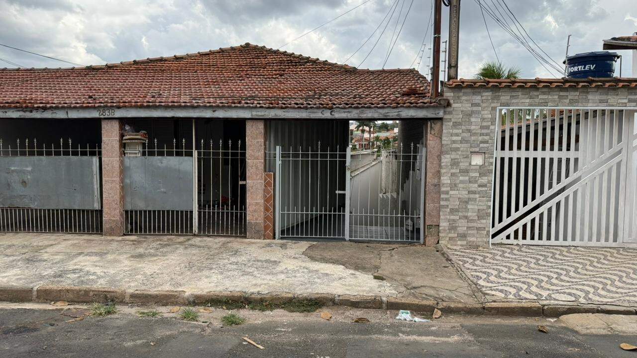 Casa para aluguel no Jardim Santa Cecília: 