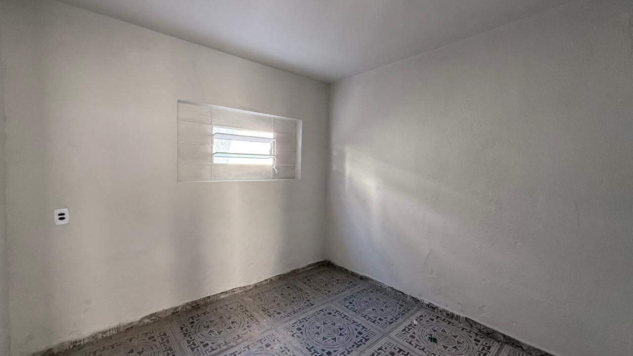 Casa para aluguel no Jardim Santa Cecília: 