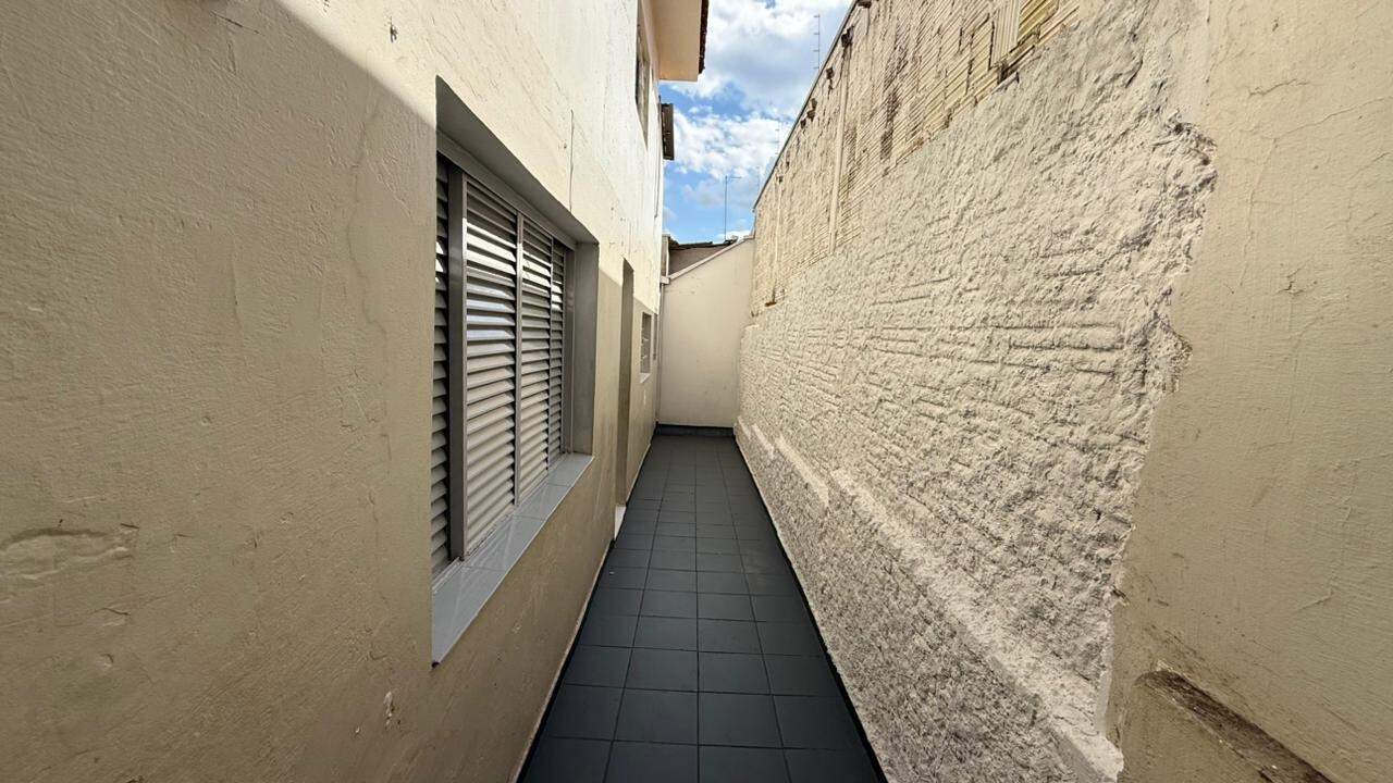 Casa para aluguel no Jardim Santa Cecília: 