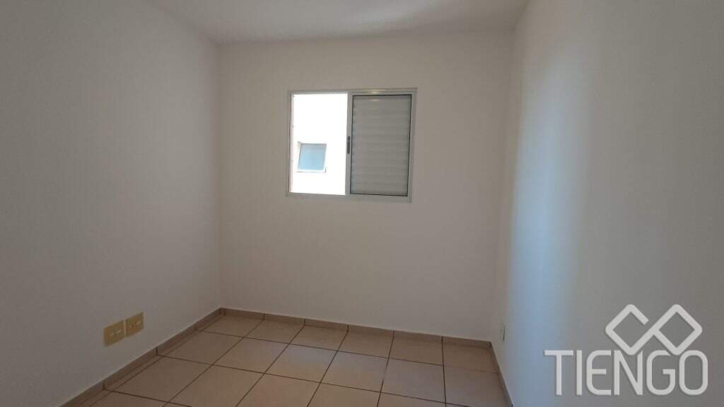 Apartamento para aluguel no Chácaras Antonieta: 