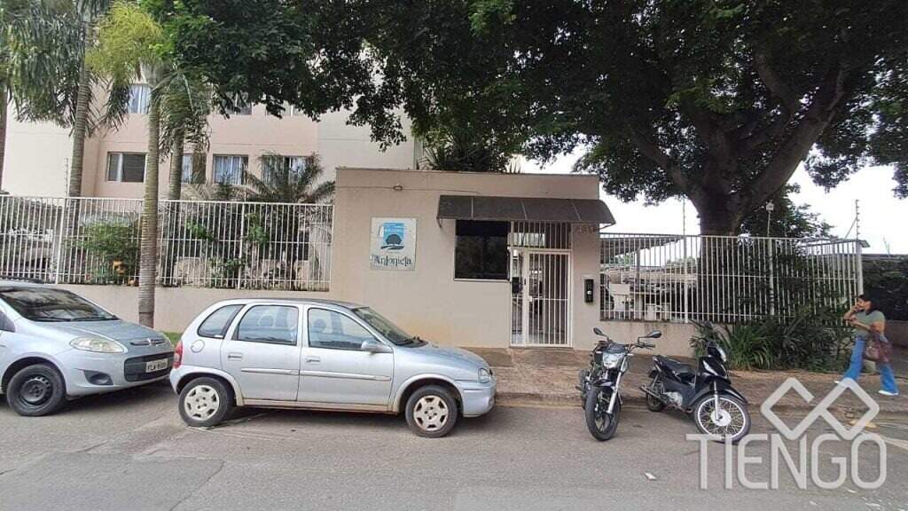 Apartamento para aluguel no Chácaras Antonieta: 