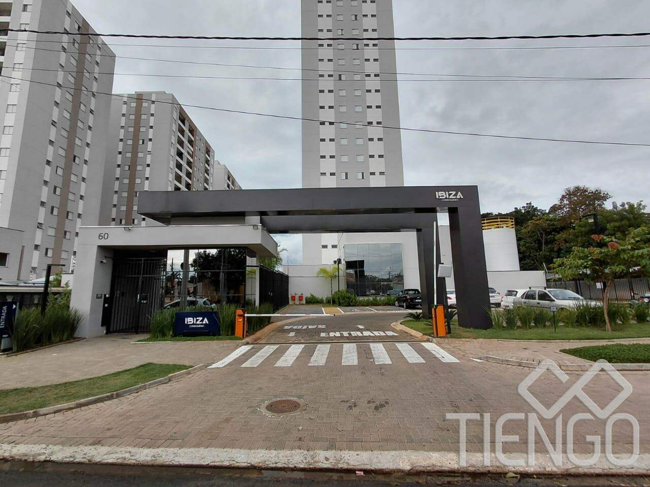 Apartamento para aluguel no Jardim Santa Adélia: 