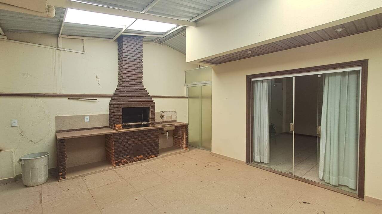 Casa para aluguel no Vila Cristóvam: 