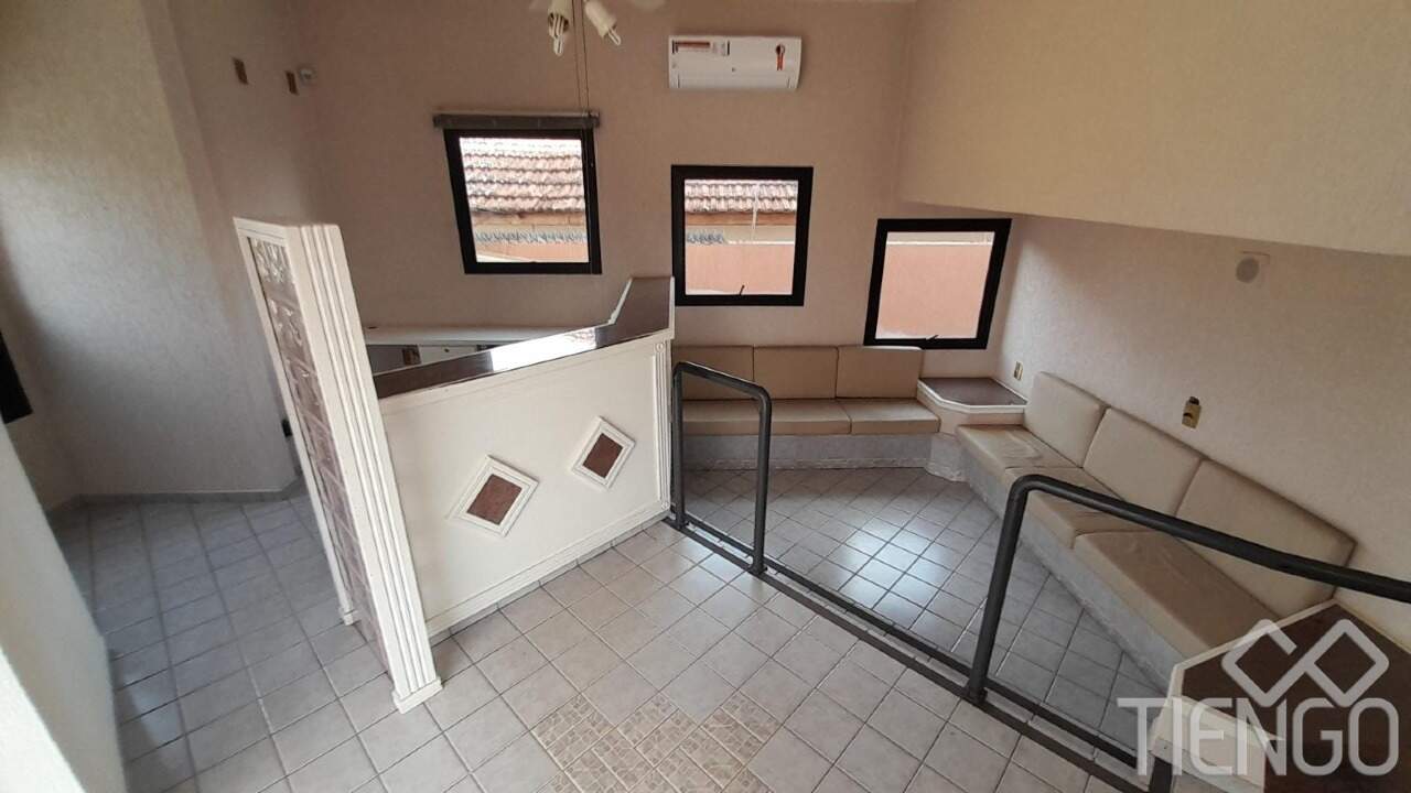 Sala para aluguel no Centro: 