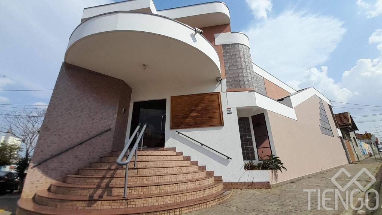 Sala para aluguel no Centro: 