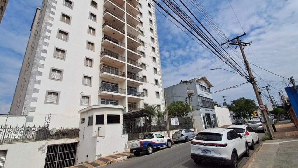 Apartamento para aluguel no Centro: 