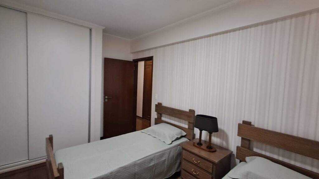 Apartamento para aluguel no Centro: 