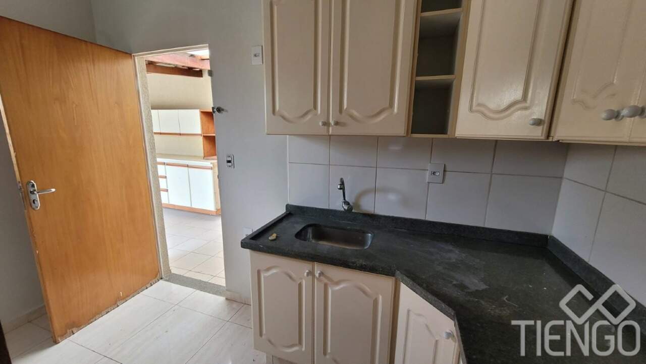 Casa para aluguel no Vila Claudia: 