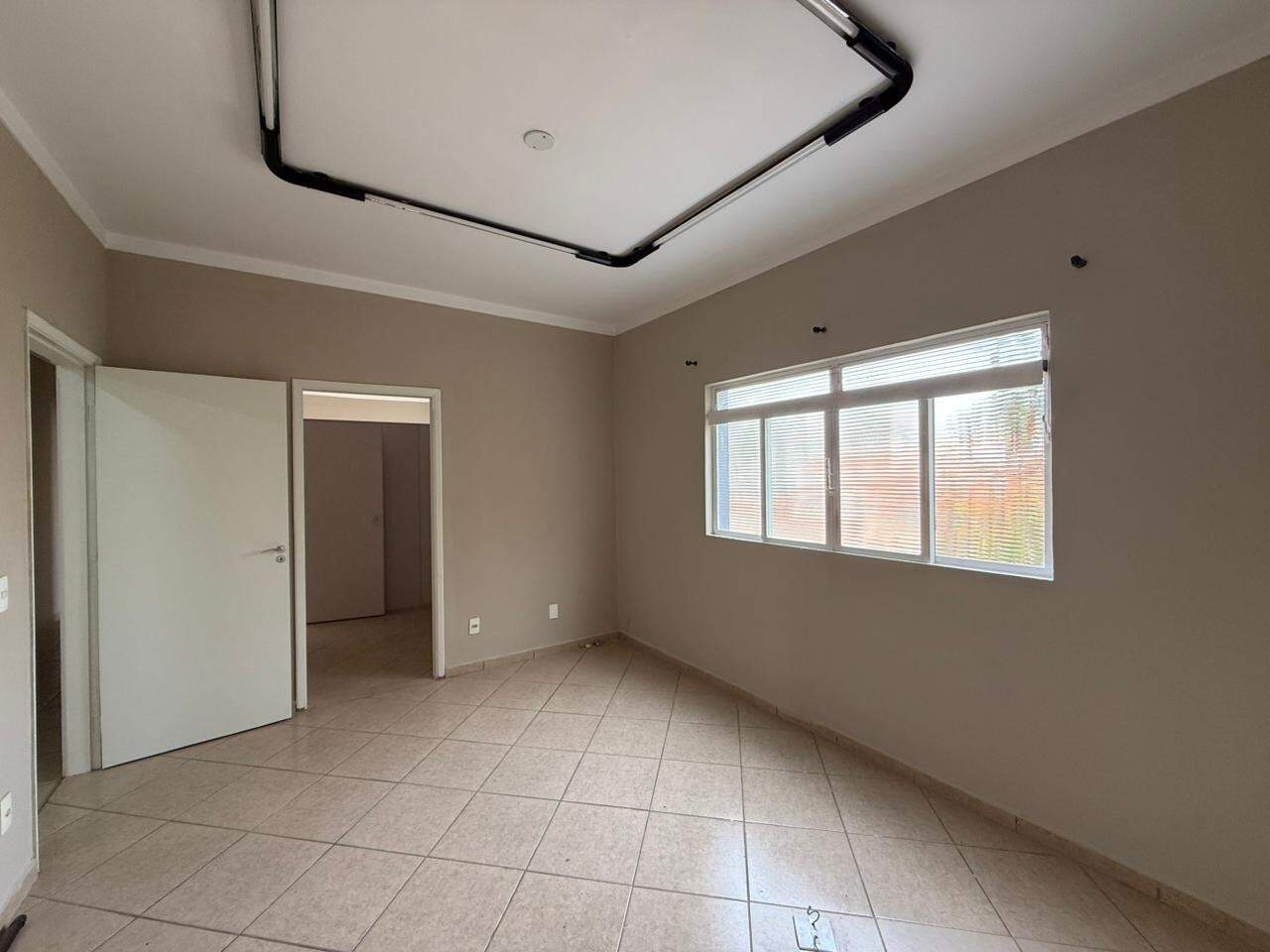 Casa para aluguel no Vila Fascina: 