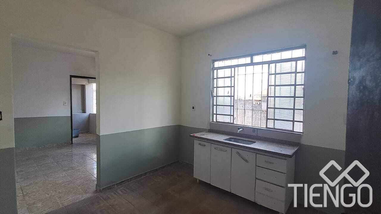 Casa para aluguel no Vila Cristóvam: 