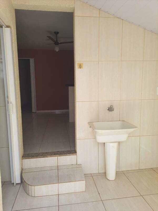 Casa para aluguel no Vila Cristóvam: 