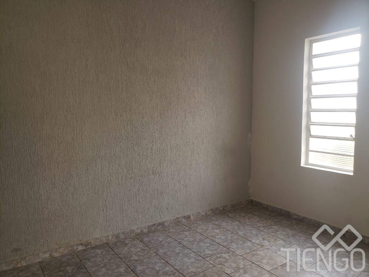 Casa para aluguel no Vila Cristóvam: 