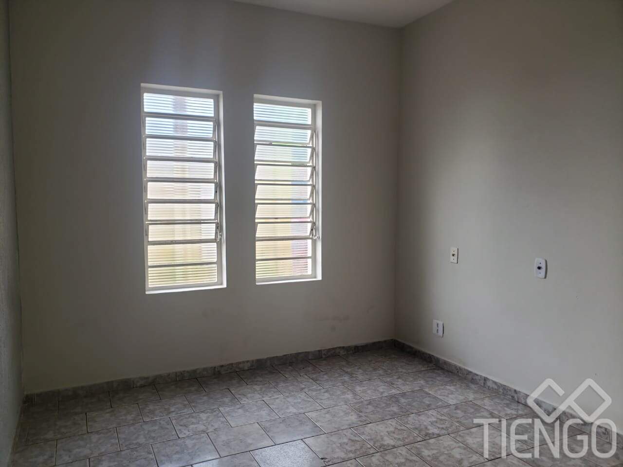 Casa para aluguel no Vila Cristóvam: 