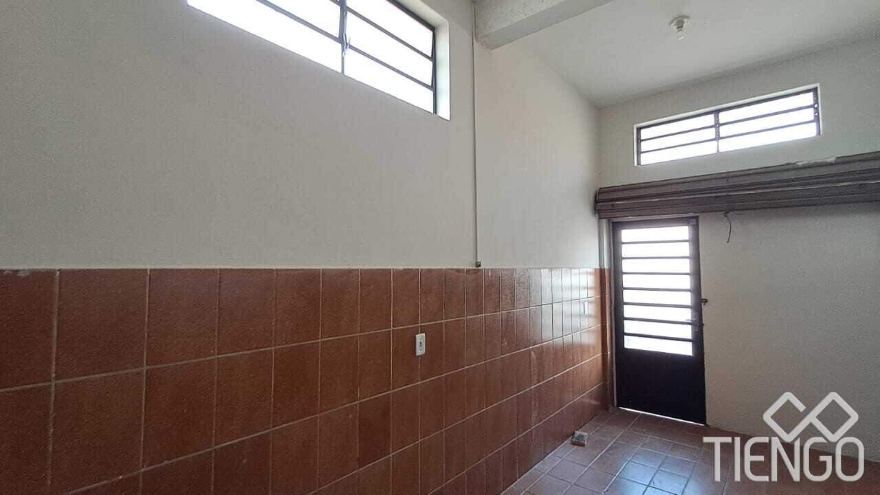 Sala para aluguel no Jardim Residencial Roseira: 