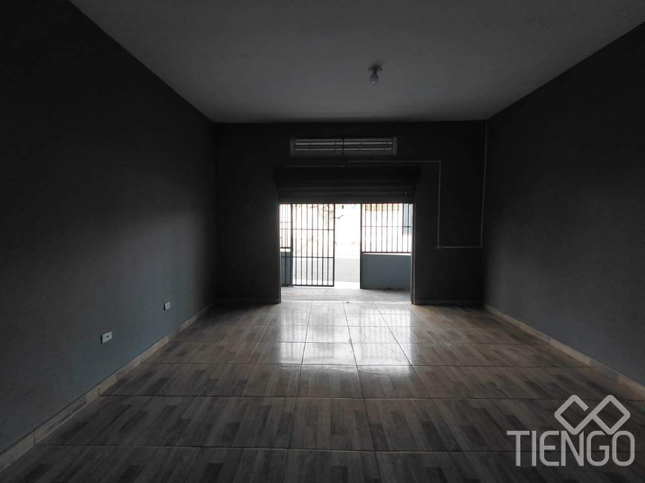 Sala para aluguel no Jardim Residencial Victório Lucato: 