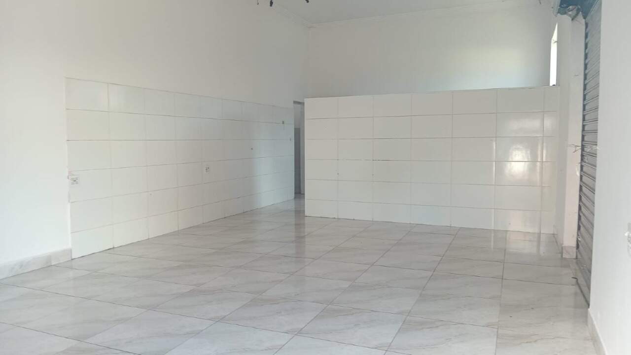 Salão para aluguel no Vila Cristóvam: 