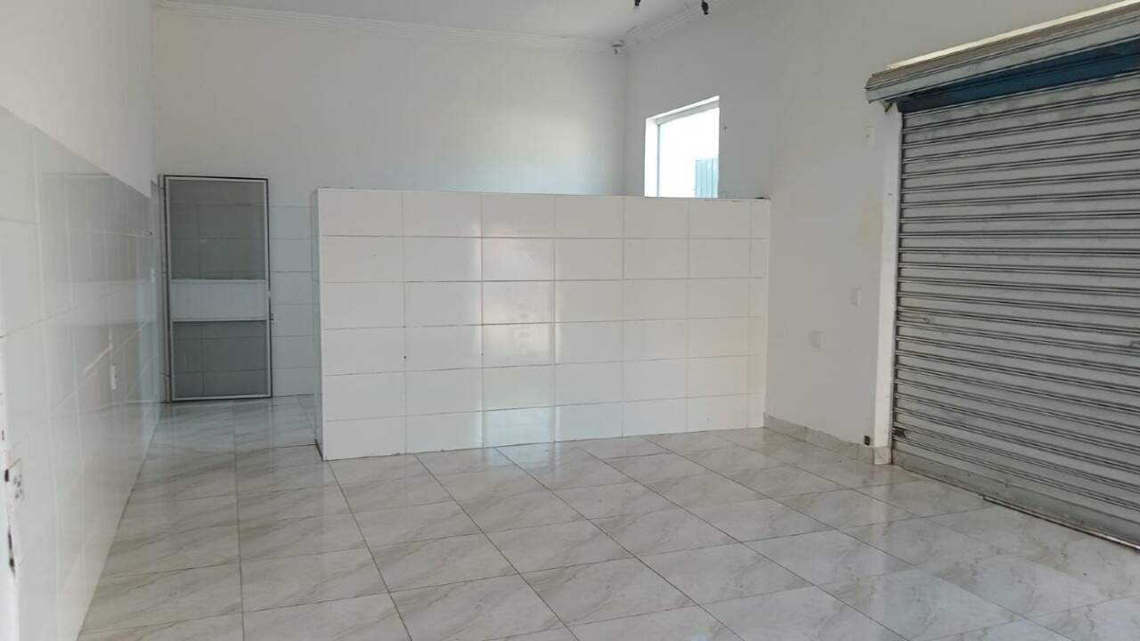 Salão para aluguel no Vila Cristóvam: 