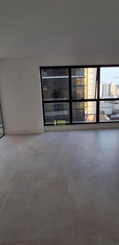 Apartamento à venda no meia praia : 