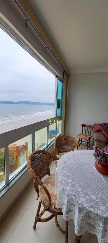 Apartamento para aluguel no meia praia : 