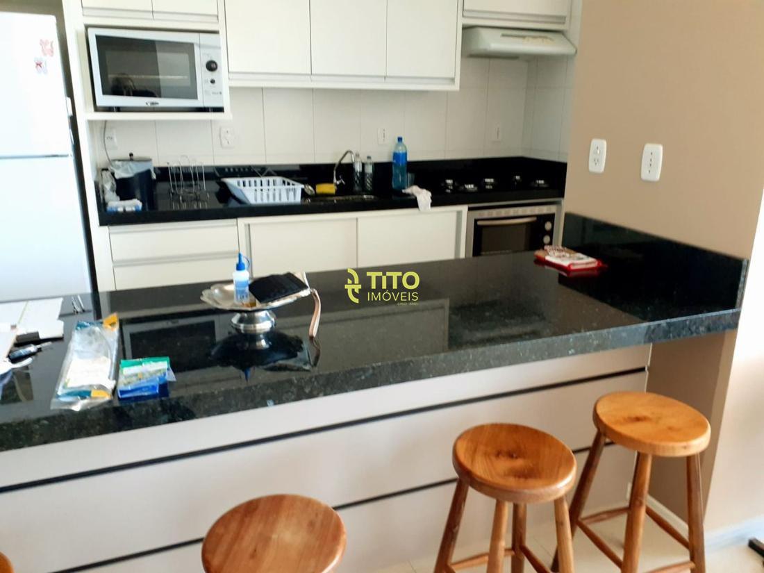 Apartamento para aluguel no meia praia : 