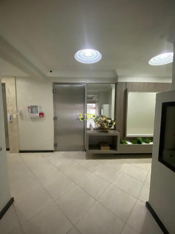 Apartamento para aluguel no meia praia : 