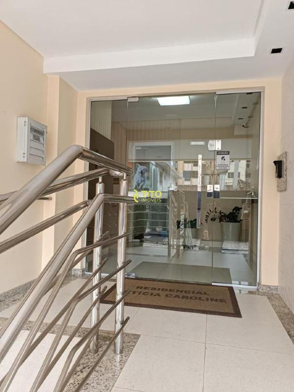 Apartamento para aluguel no meia praia : 