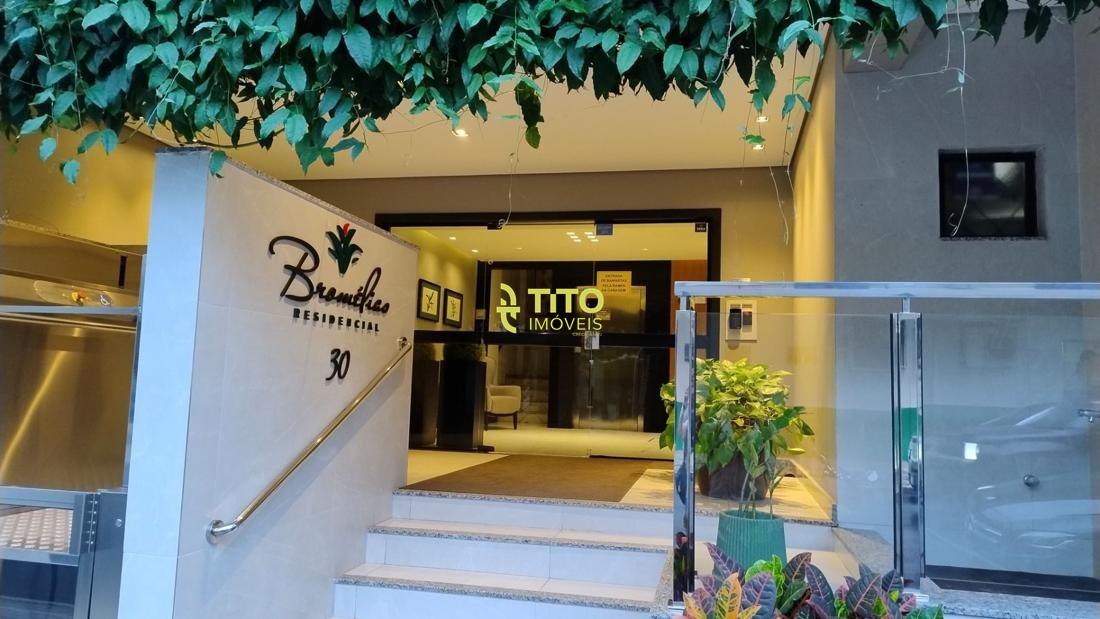 Apartamento para aluguel no meia praia : 