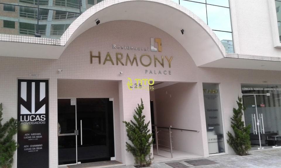 Apartamento para aluguel no meia praia : 