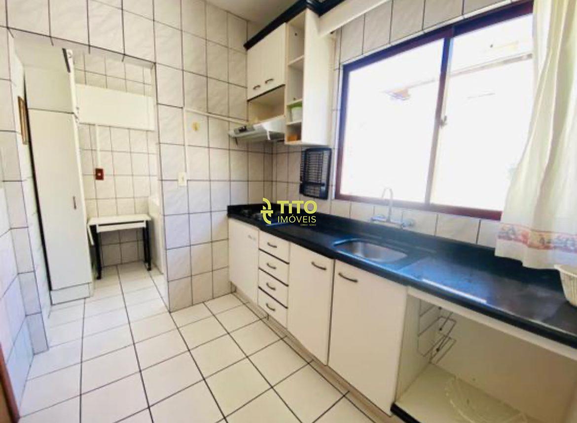 Apartamento à venda no meia praia : 