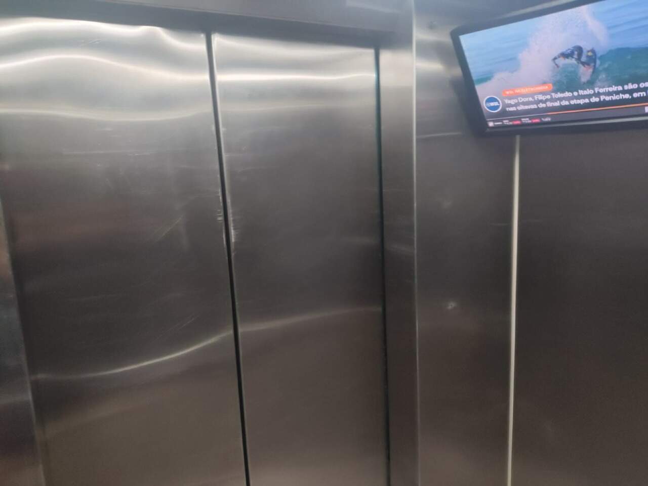 Sala à venda no Centro: 