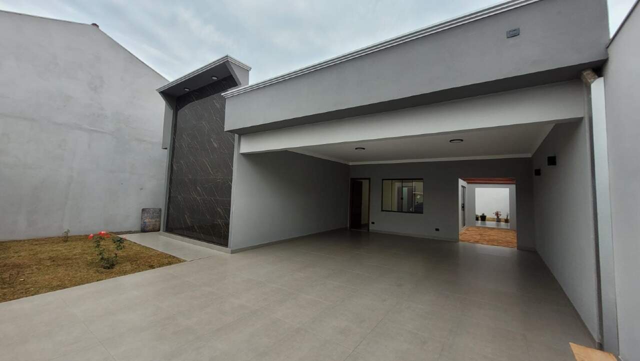 Casa à venda no Residencial Oliveira: GARAGEM