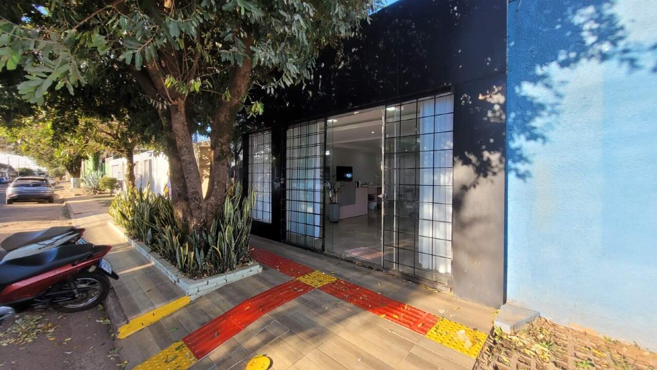 Casa à venda no Coophavila II: FRENTE DO SALÃO