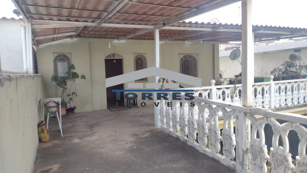 Casa à venda com 3 quartos, 250m² - Foto 6