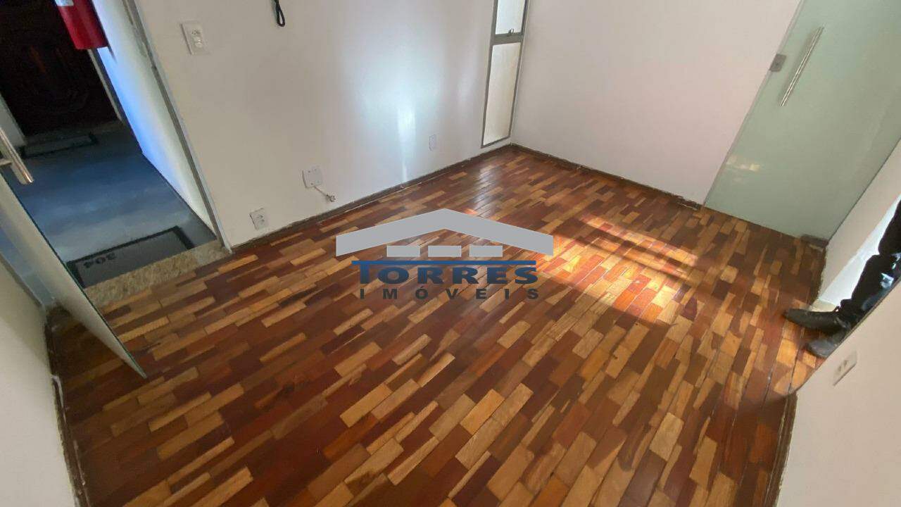 Apartamento à venda com 2 quartos, 45m² - Foto 2