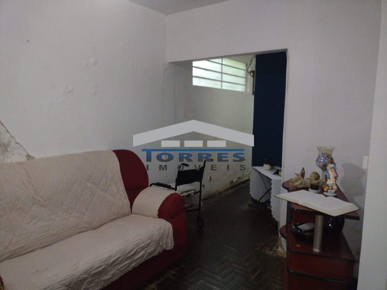 Casa à venda com 3 quartos, 210m² - Foto 4