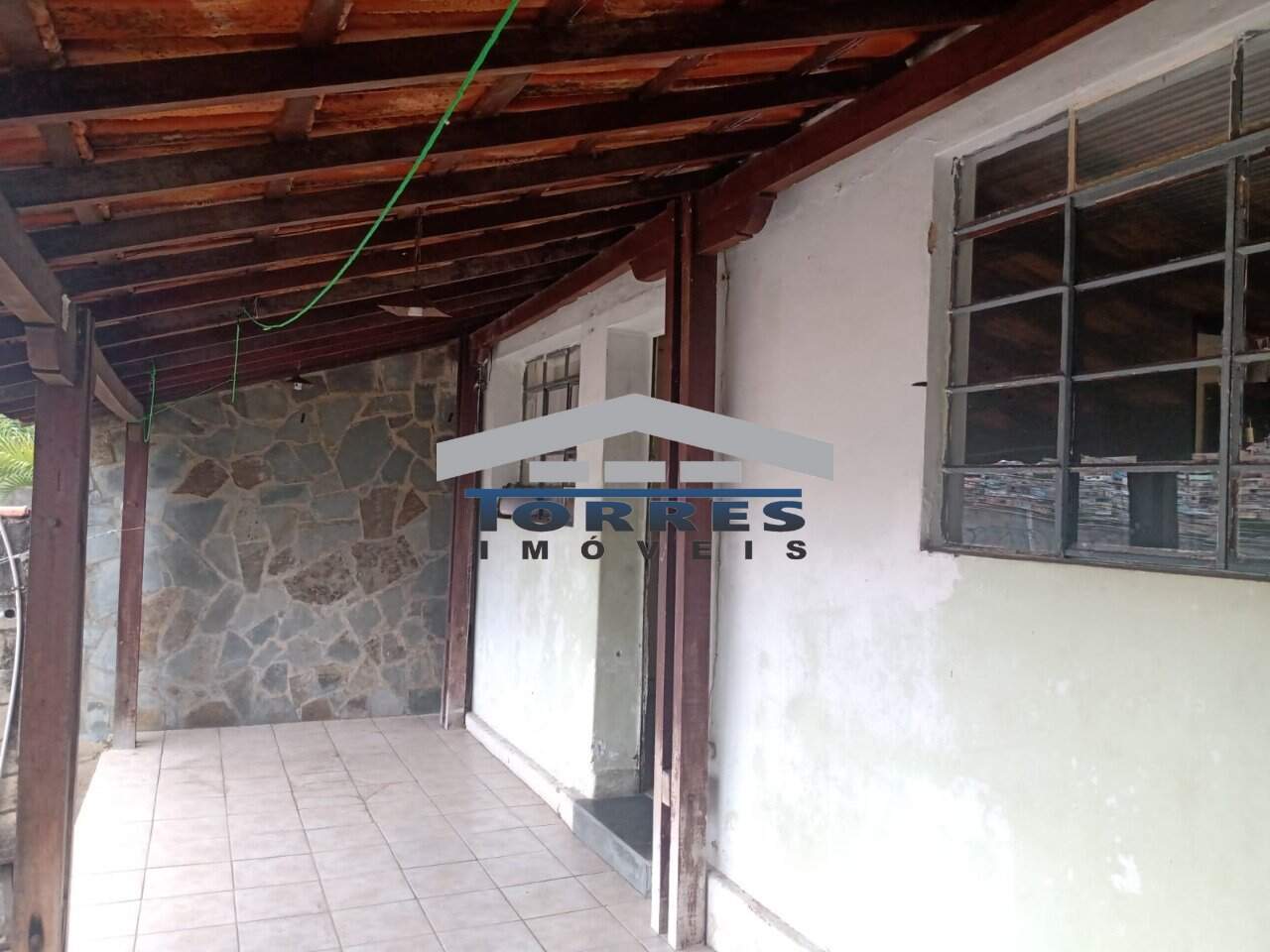 Casa à venda com 3 quartos, 210m² - Foto 6